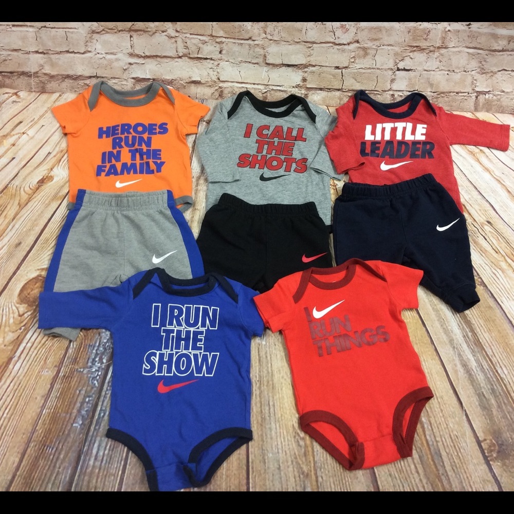 Lot of 0-3 Mos Preloved Baby Boy Nike  Clothes